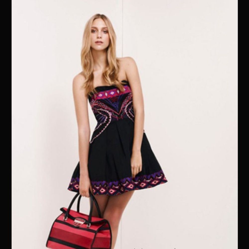 Karen Millen Embroidered Tribal Strapless Mini Dress Fit and Flare Sweetheart